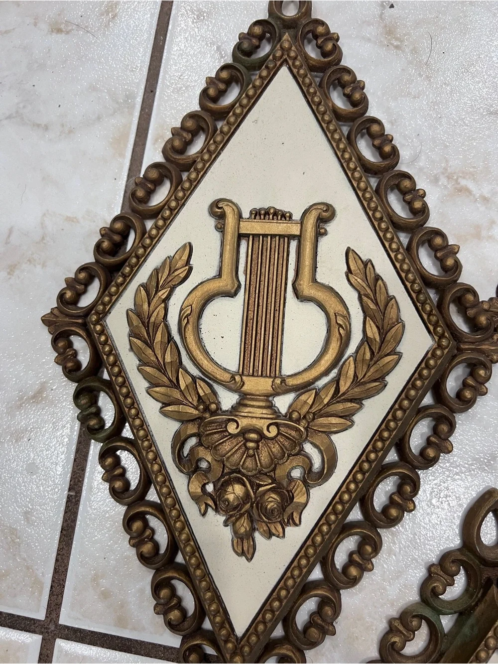 Vintage 1971 HOMCO Wall Plaques Set of 4 Gold French Provincial Dart 7224